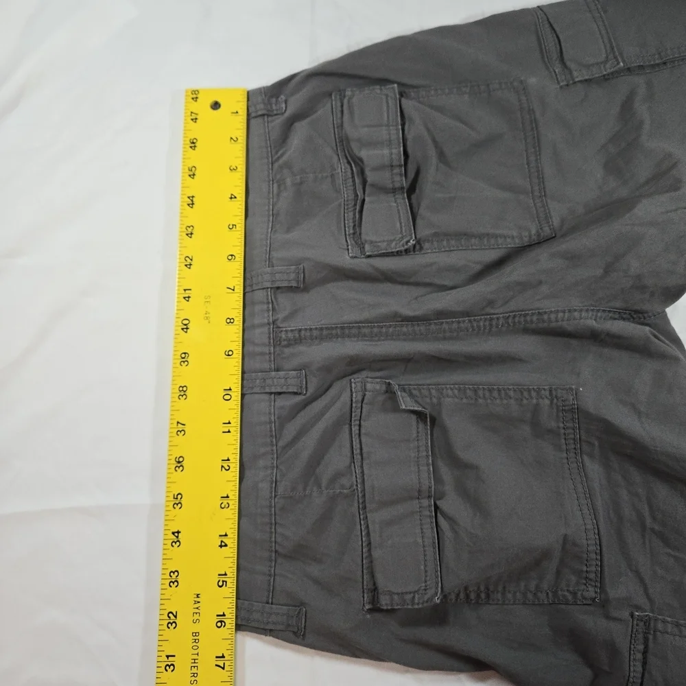 UNIONBAY Men's Gray Cargo Shorts
